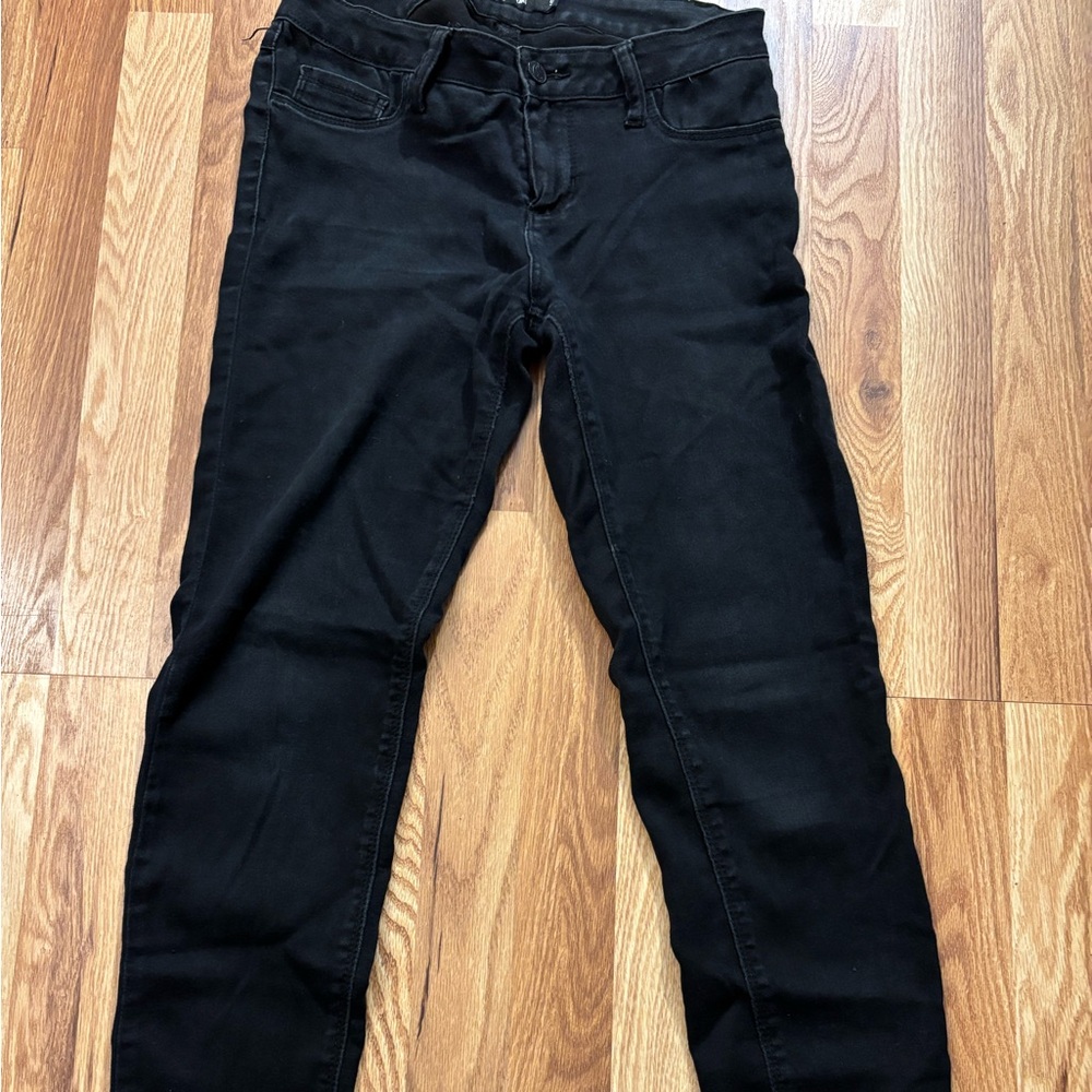 Black Skinny Jeans